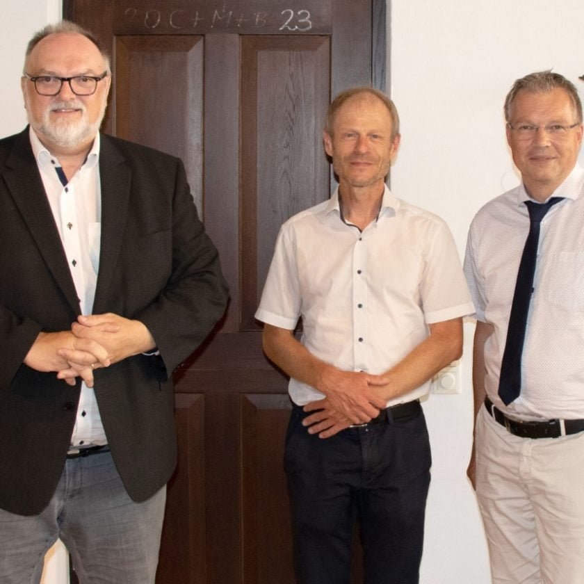 Neuer Schulleiter des Adalbert-Stifter-Gymnasiums zum Antrittsbesuch bei Oberbürgermeister Jürgen Dupper