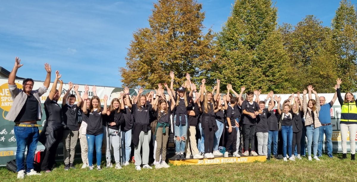 Heimat Trails Trophy begeistert die Schülerinnen und Schüler der MS Wallerfing mit ihrer Partnerschule aus Sterzing/Südtirol